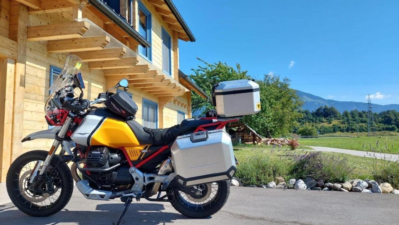 B&B Woodhouse Brezje ภายนอก รูปภาพ